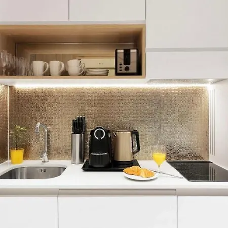 Hanza Tower White 24 Sauna Pool Jacuzzi Szczecin