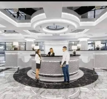 Hanza Tower White 24 Sauna Pool Jacuzzi